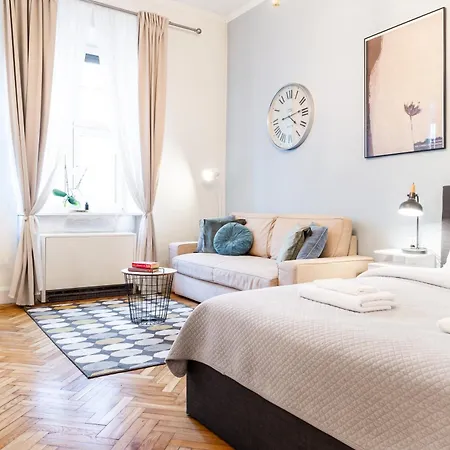 Apartman Househost - Kupa 2 *
